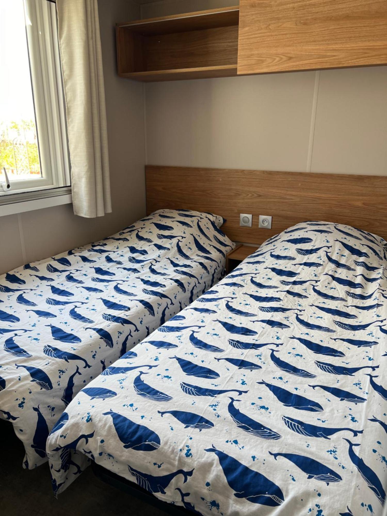 Mobil Home Neuf 6 P Climatise A Hyeres A 200 M De La Mer Dans Camping 4 Etoiles المظهر الخارجي الصورة